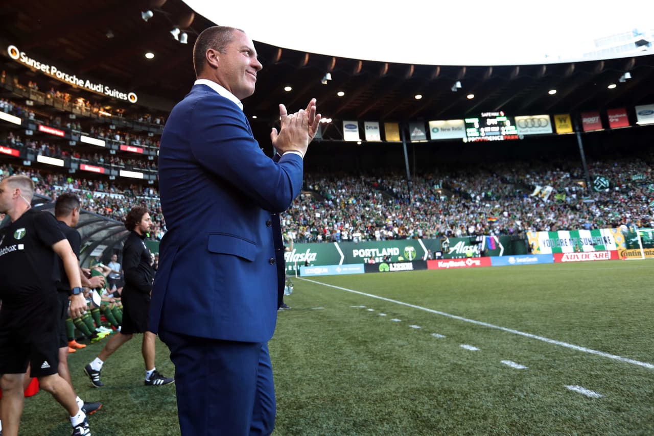 Primera temporada, primeros Playoffs para un Giovanni Savarese acostumbrado a los títulos en noviembre