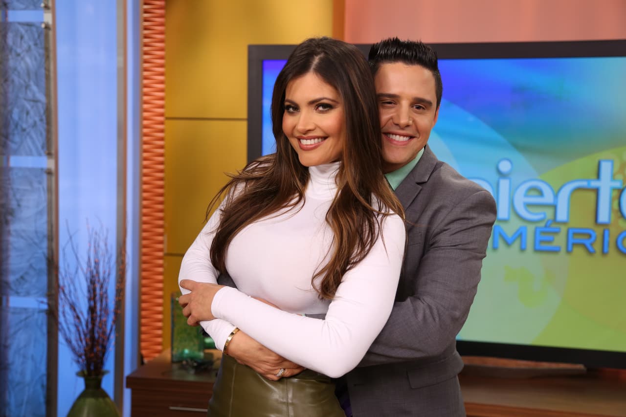 Alejandro Chabán no podía dejar pasar la oportunidad de posar a lado de Chiqui!