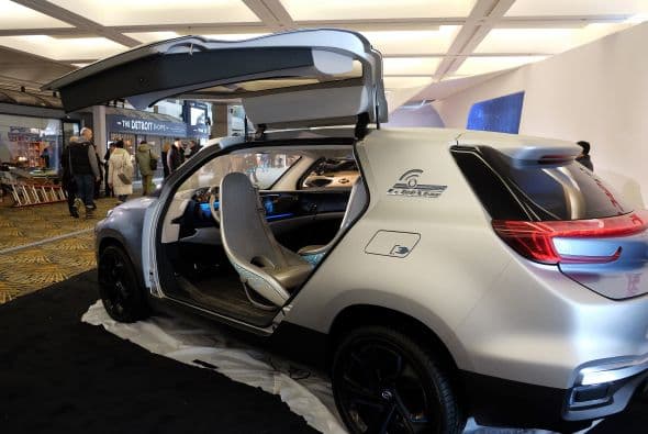 GAC también experimenta en conducción autónoma y llevó su protipo eléctrico Witstar.