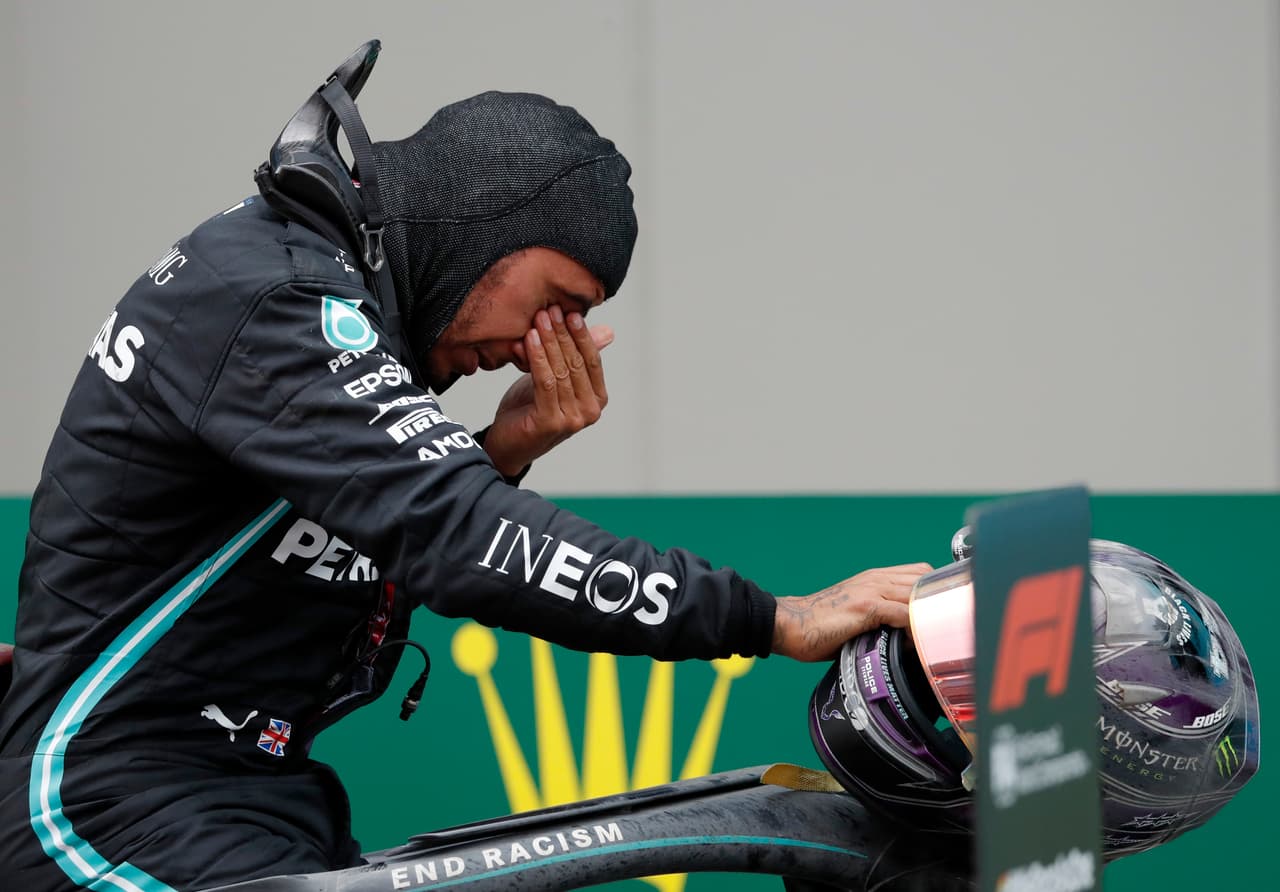 La próxima carrera en la agenda es el GP de Bahréin que se correrá el domingo 29 de noviembre.
<br>