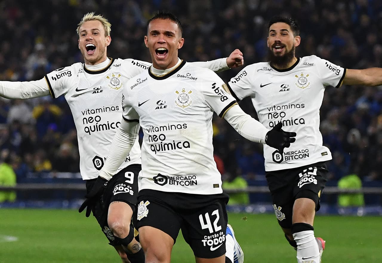 Corinthians venció 5-6 en penales a Boca Juniors tras empatar 0-0 en el marcador global.