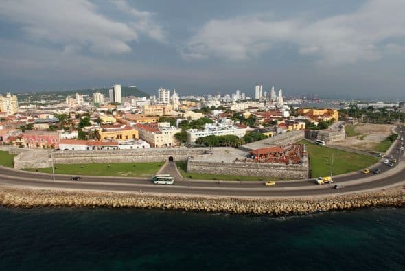 10. Colombia.- Toda Colombia registró un incremento de 8.3% en el precio de la vivienda. Un departamento de 100 metros cuadrados en Bocagrande, Cartagena, te costará alrededor de 368,000 dólares.