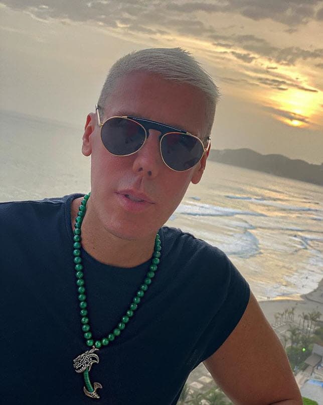 "Es la vez que más he sentido agresión, muchos seguidores me dejaron de seguir, 
<a href="https://www.youtube.com/watch?v=nfv2cuvJjCg&feature=emb_logo" target="_blank">me agredían y me insultaban</a>", confesó en entrevista con el periodista Michelle Rubalcava.
<br>