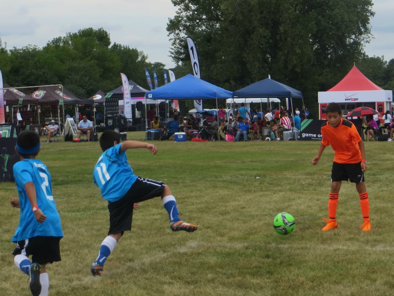 Los jugadores de la categoría infantil dieron cátreda de juego bonito en Copa Univision 2015.