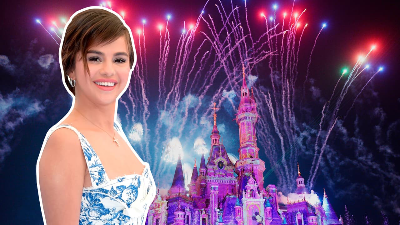 No creerás el extraño accesorio que Selena Gómez usó para celebrar el 4 de Julio