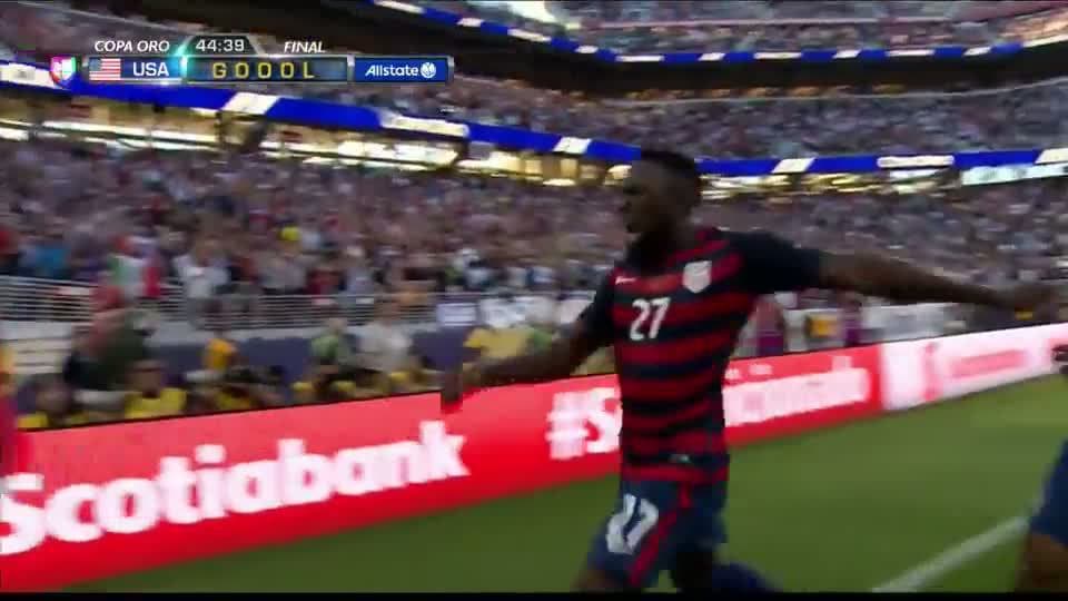 Goooolll!! Jozy Altidore mete el balón y marca para USA