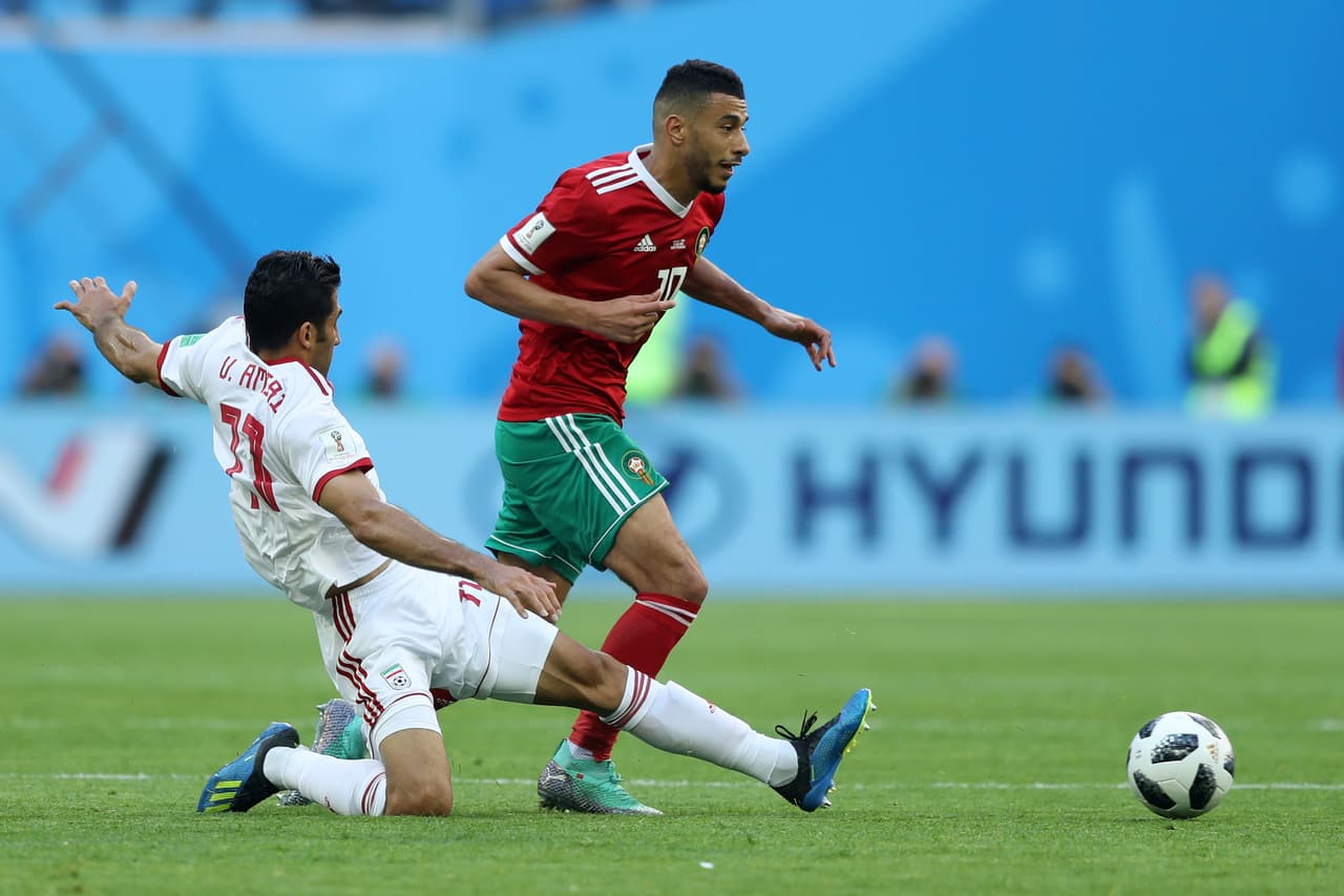 Para el segundo tiempo ambos equipos salieron sin modificaciones y la dinámica de ida y vuelta no tenía un dominador claro.