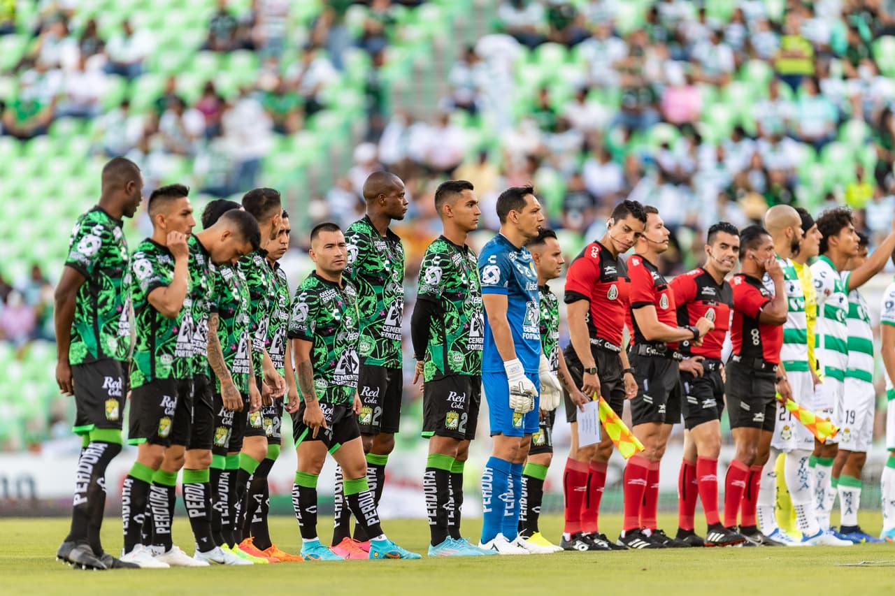 Los dos cuadros llegaban urgidos de puntos.