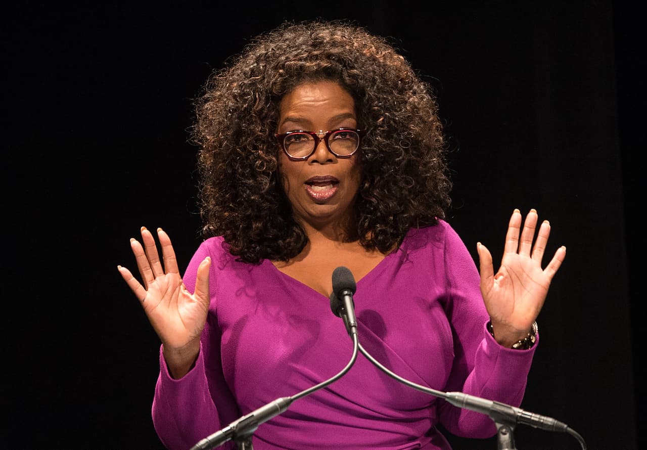 Si Oprah Winfrey se lanzara como presidente en 2020 le ganaría a Trump, según una encuesta