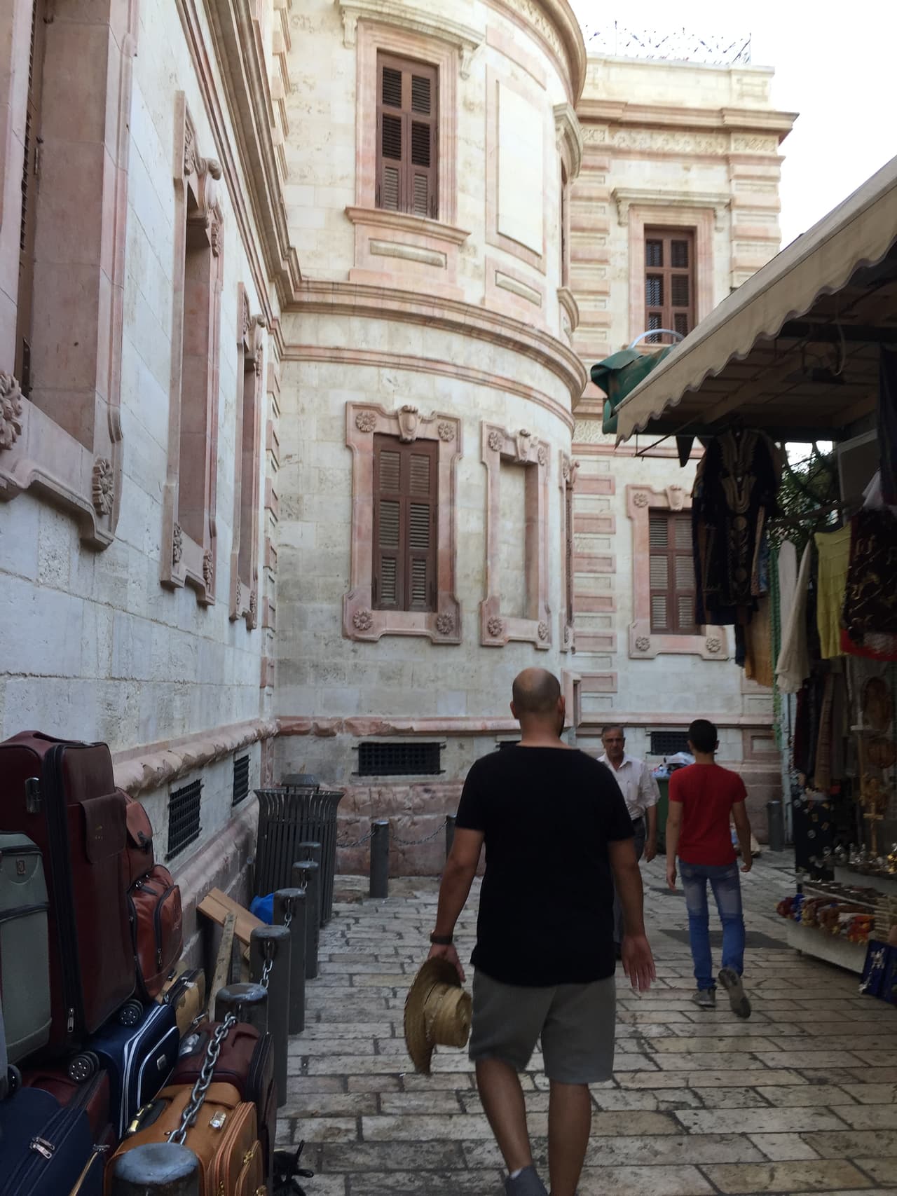 Un recorrido por los mejores lugares de Tierra Santa con Raúl 'El Pelón'.