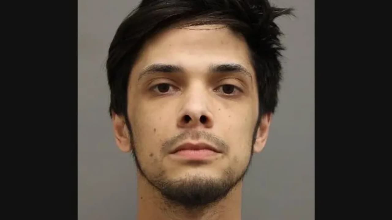 Arrestan a profesor de baile en Long Island por presuntos delitos sexuales contra estudiantes