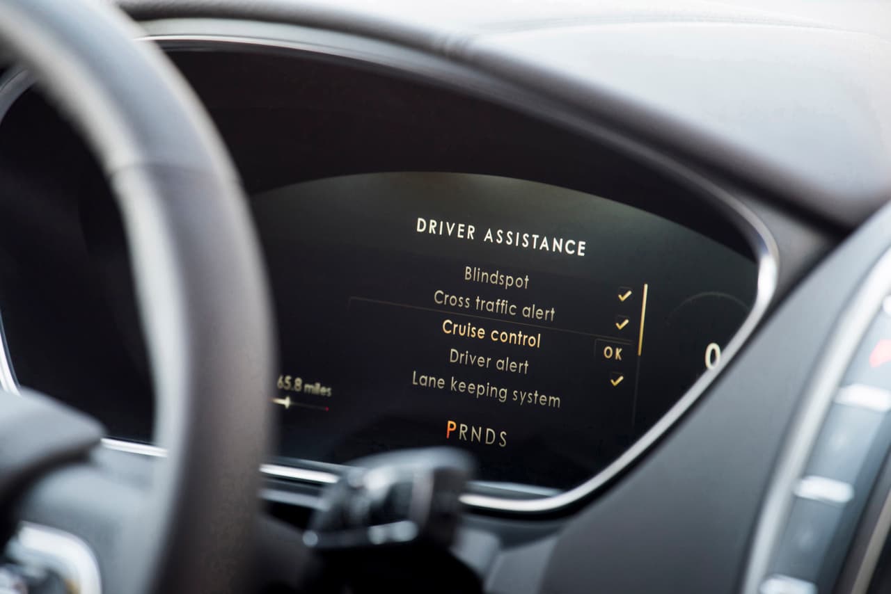 Lo que si es nuevo es el cuadro de instrumentos, que ahora al igaul que en el Continental y en el Navigator, es totalmente digital y altamente configurable.