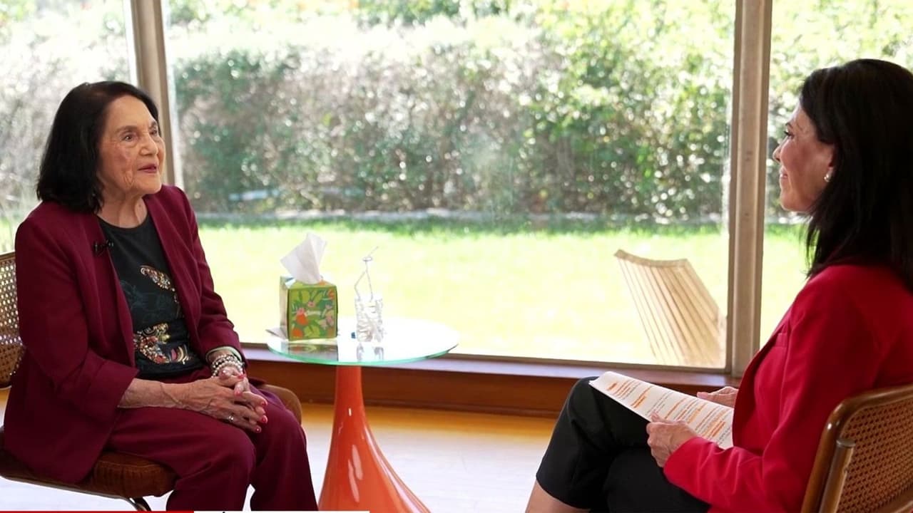 "La frase 'Sí se puede' era de ella": así surgió el lema de Dolores Huerta que cambiaría la historia