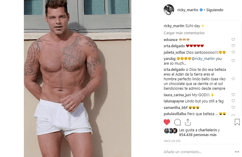 La foto de Ricky Martin en calzoncillos blancos se ha convertido en una de las más exitosas del cantante, en lo que va de año, en Instagram.