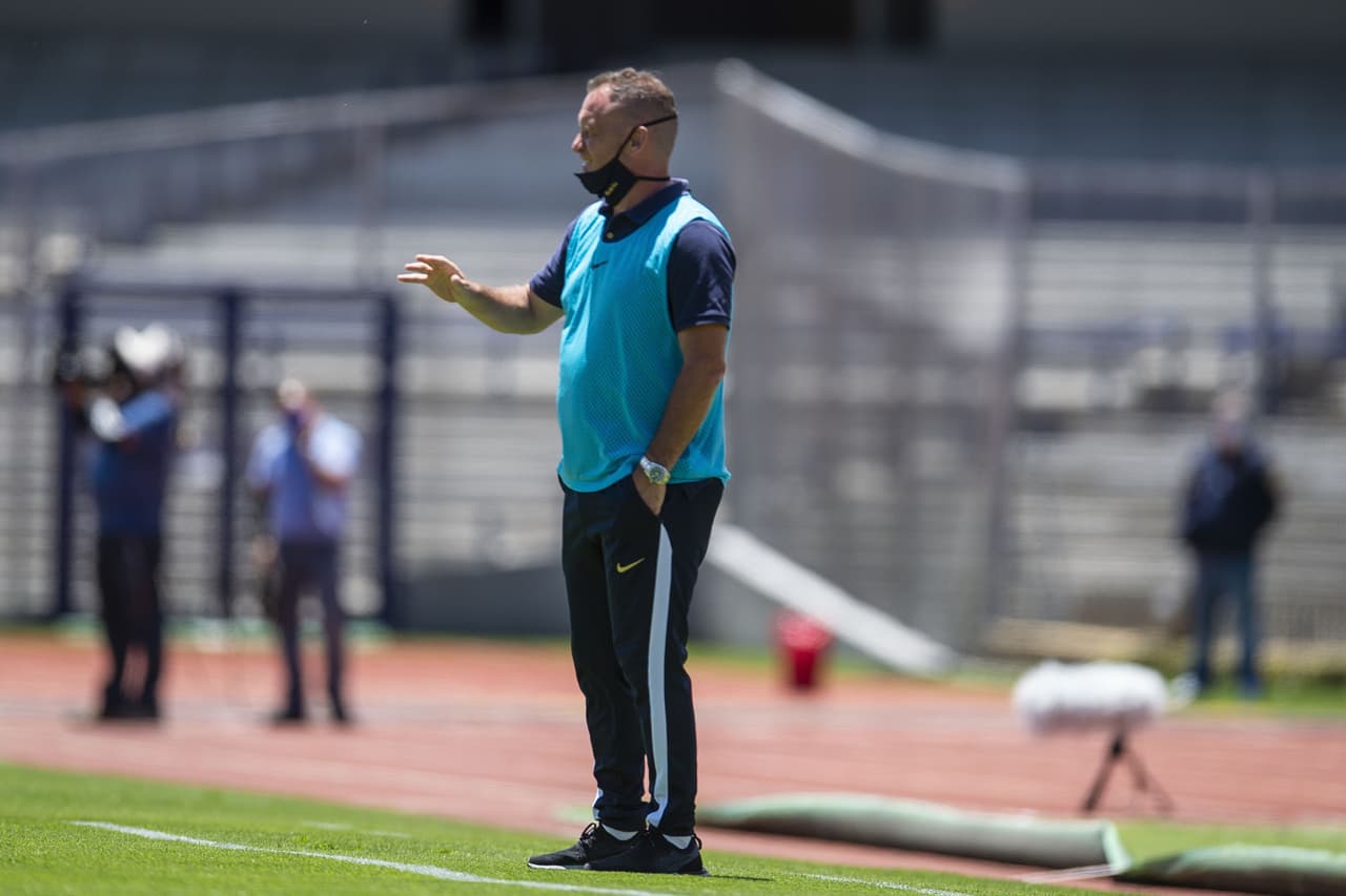 Andrés Lillini, técnico de Pumas.