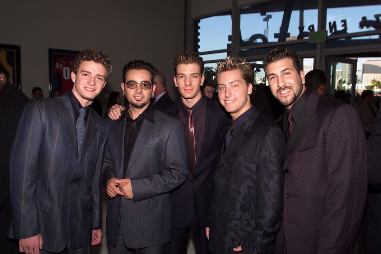 En el año 2000 N'Sync puso de cabeza la alfombra de Latin GRAMMY. Ellos eran los galanes que volvían a locas a las chicas de esa época y no pudieron faltar en la ceremonia.