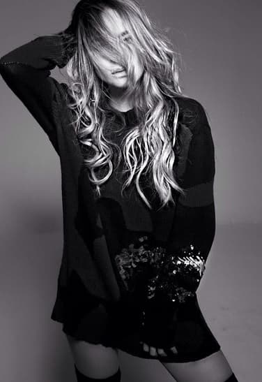 ¡Ah Belinda! Es una pena su carrera se ve afectada por todos los escándalos y chismes que la perisigen.