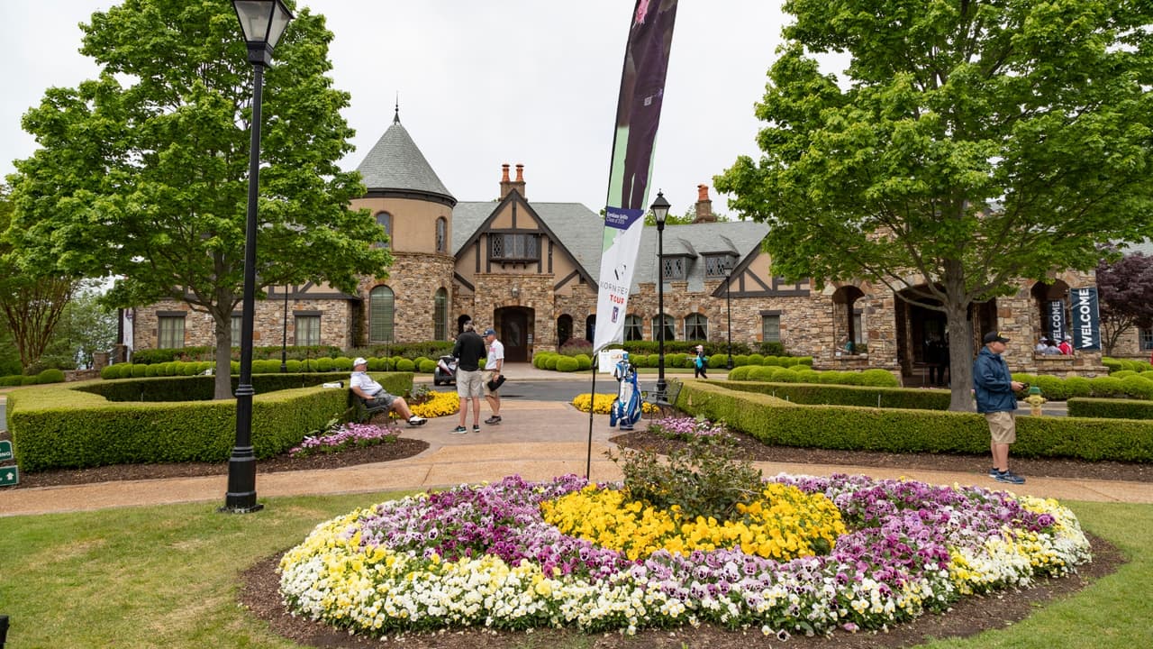 <b>Huntsville, Alabama.</b> El centro de la ciudad ha experimentado un renacimiento en los últimos años. Un brote de nuevas construcciones en el centro significa que 
<b>hay más opciones de tiendas, restaurantes y apartamentos disponibles</b>.