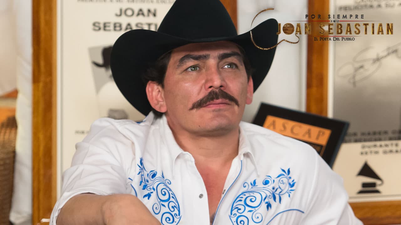 "La vida es nada más un ratito, un ratitito hecho de momentos, cada momento tiene un infinito por detrás y otro por delante, para eso sirve la conciencia de la muerte, para darle valor a cada instante que vivimos".