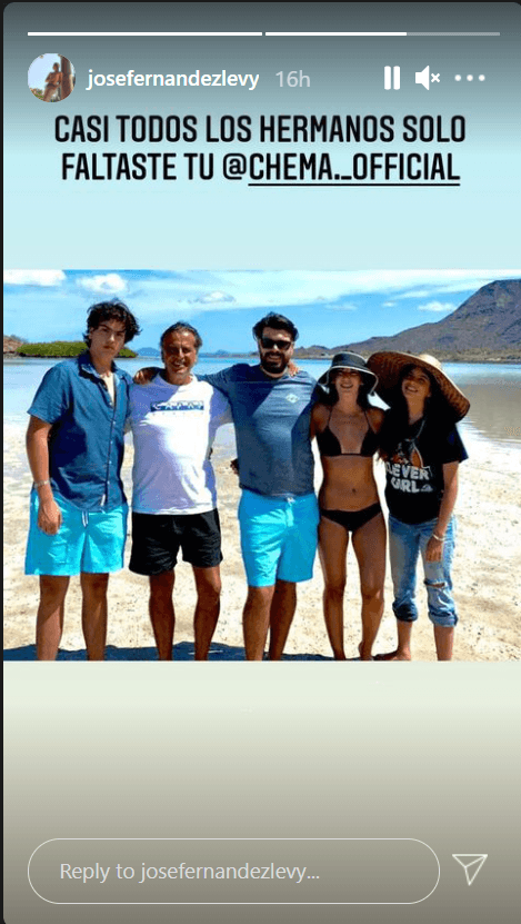 'El Pirru' y José Emilio lamentaron que solo faltó el menor de los hijos del arquitecto: José María.