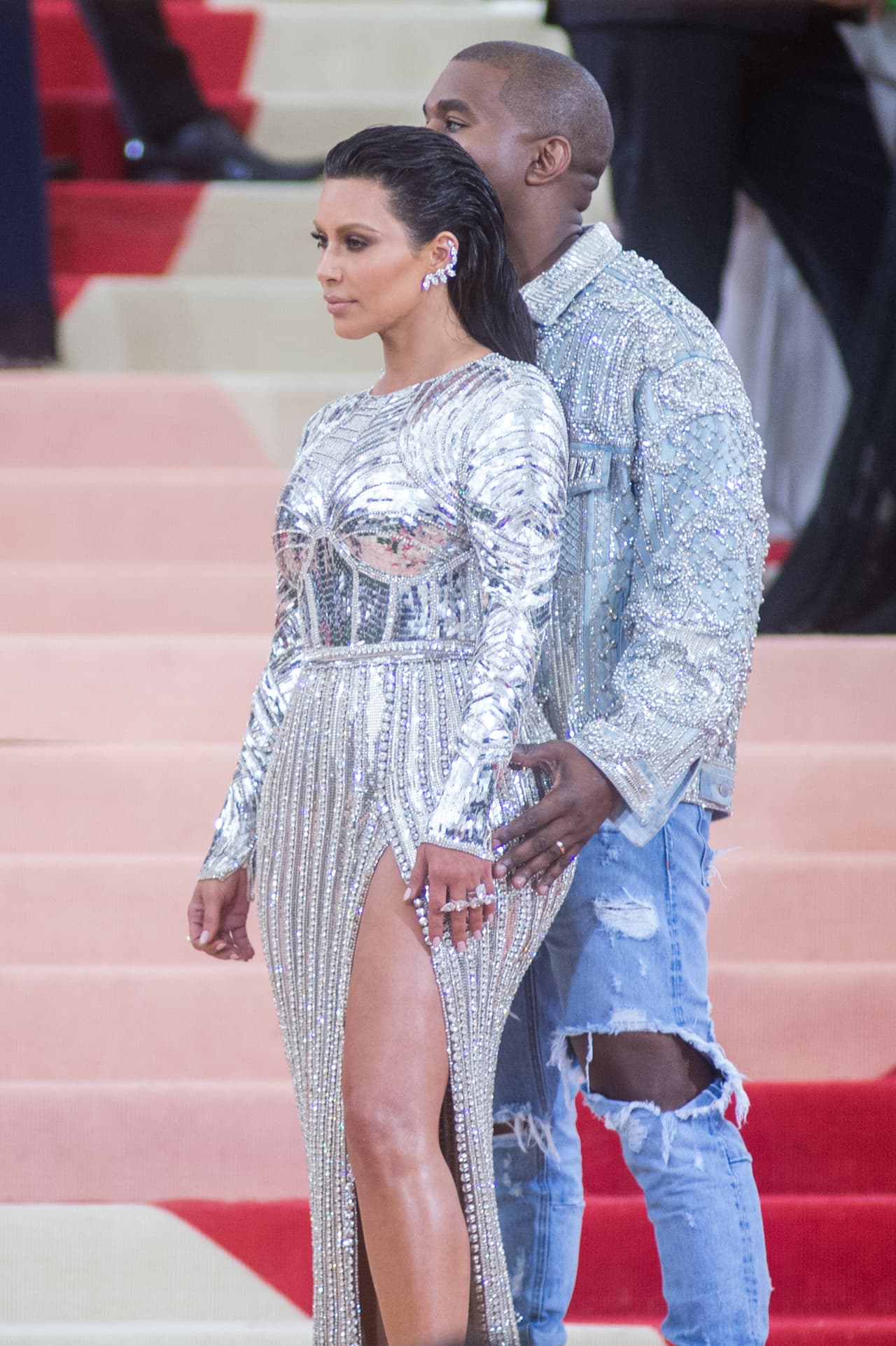 Y con este reciente viaje a Cuba sí que buscan hacer historia.