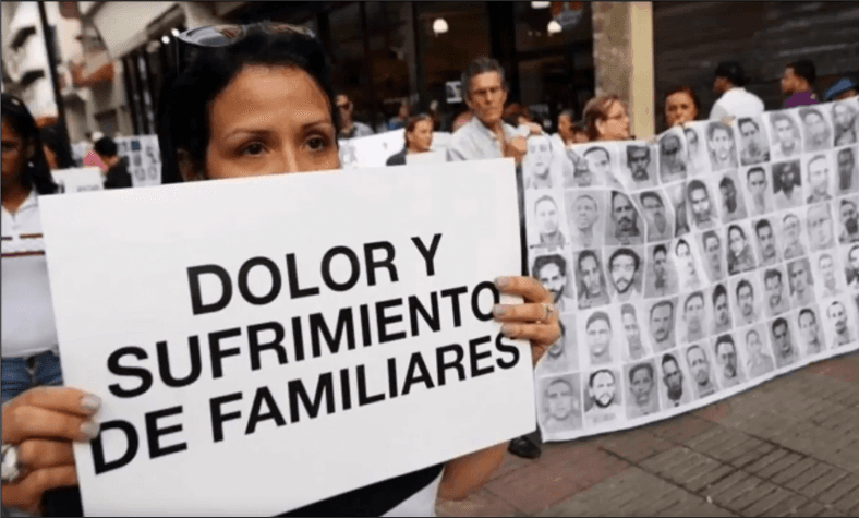 Centenares de mexicanos permanecen desaparecidos, sin que las autoridades emprendan acciones concretas para conocer su paradero. Los familiares de muchos de ellos se han unido para exigir justicia y emprender su propia búsqueda