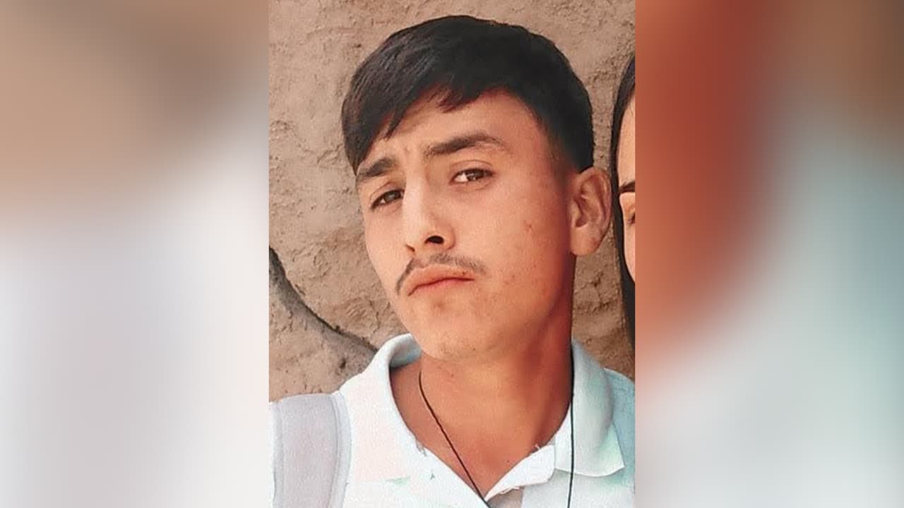 “Se me salió y pues no supe a dónde se fue, hice el reporte con la policía para poder informarme sobre él y para encontrarlo más rápido”, indicó Galdino Espinoza, quien asegura estar desesperado por no saber nada sobre el tercero de sus cinco hijos.