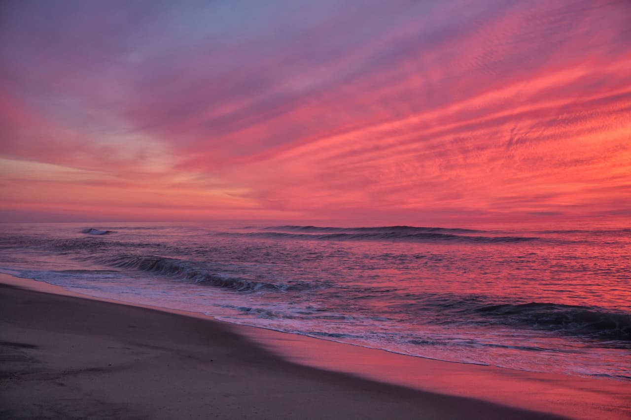 <b>Puesto 6. Coast Guard Beach en Cape Cod, Massachusetts. </b>A pesar de estar bastantee al norte, es ideal para bañarse en el verano pues la temperatura del agua alcanza entre 60 y 70 grados Fahrenheit.
