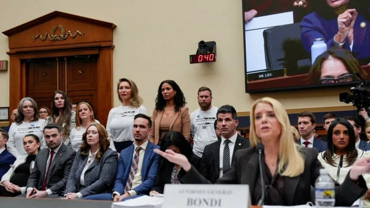 Pam Bondi en el Congreso: Recuento de las confrontaciones que tuvo con legisladores