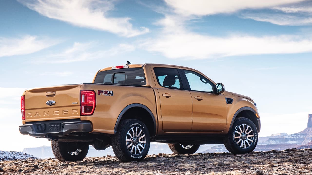 Tendrá un
<b>motor cuatro cilindros EcoBoost de 2.3 litros </b>con transmisión de 10 velocidades, tecnología Start & Stop y opcionalmente ofrecerá la tracción 4x4.