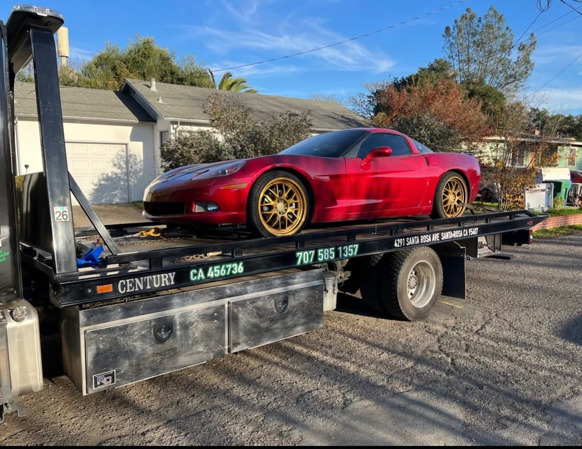 Los oficiales reconocieron que durante dos noches de ‘sideshows’ pudieron disolver reuniones más pequeñas, pero fueron superados en número por otras más grandes.