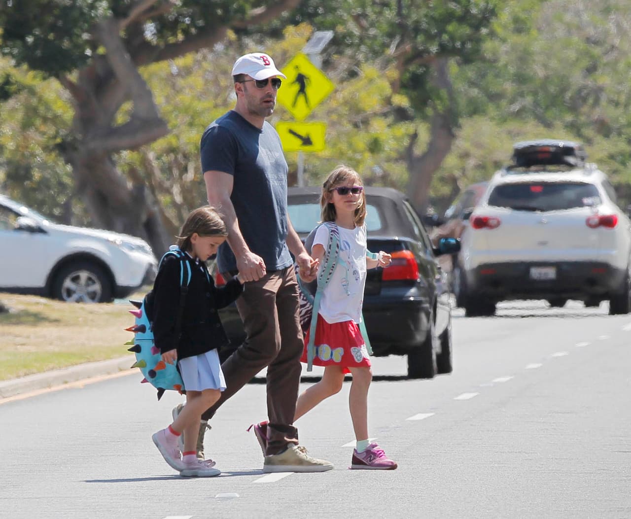 Cuando vio a sus pequeñas incluso se puso más feliz.
