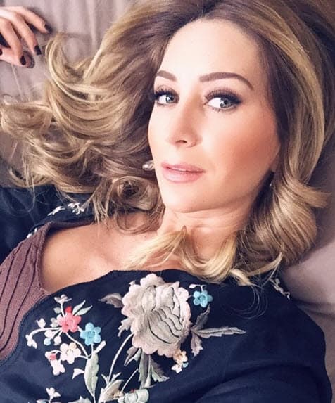 Cuando le mencionaron que ambos son solteros y atractivos, expresó: "Gracias por lo de guapos, no sí, la vida, sí, por supuesto".
<br>