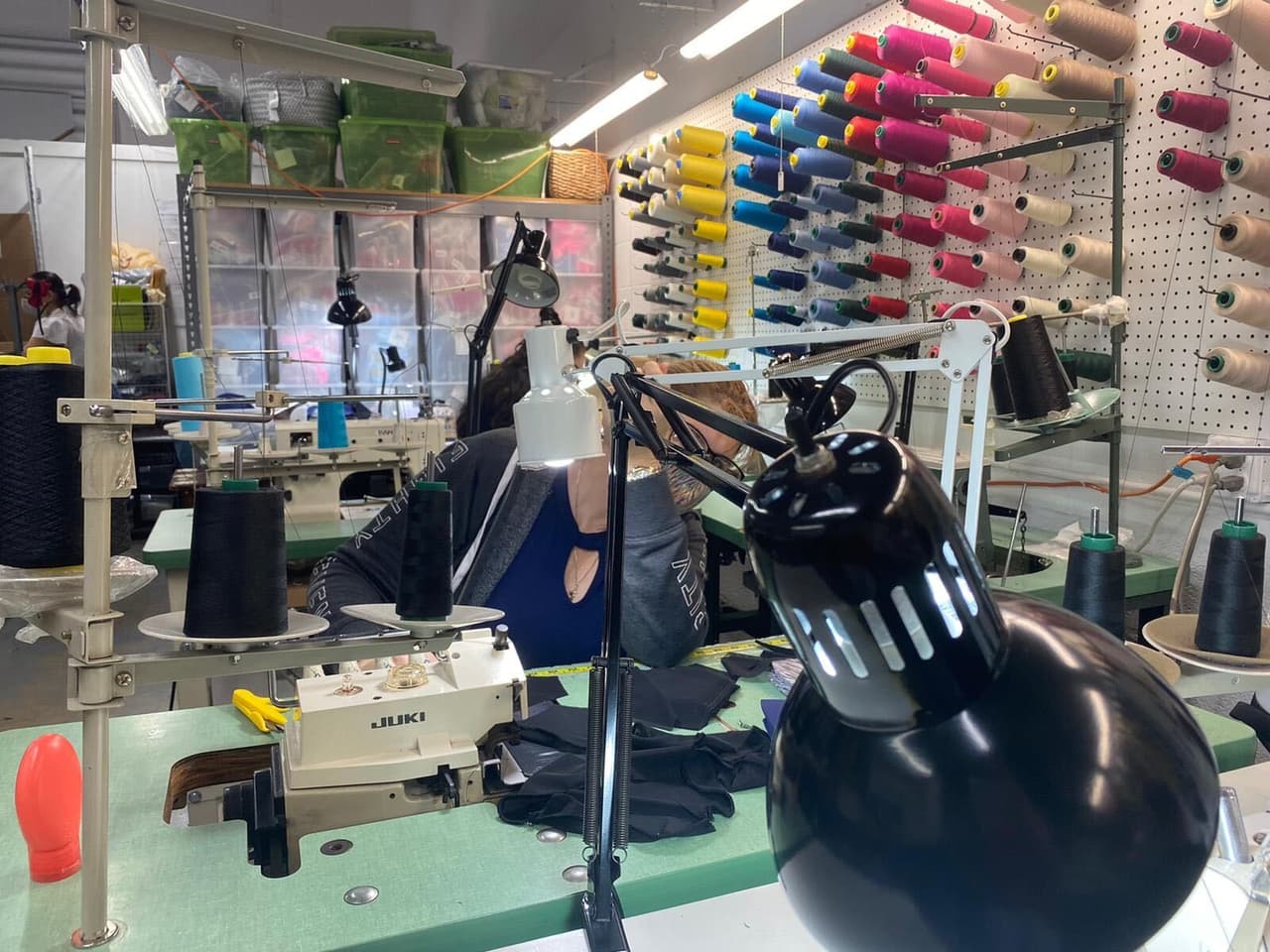 “Pero yo soy cubana, y te digo que nosotros no nos dejamos caer”, comentó Liz Nieves, fundadora de ‘Ilogear’. 
<br>