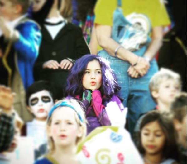 La estrella mexicana se preocupa por mantener a sus dos pequeños felices y así fue como disfrazó a Sabrina.