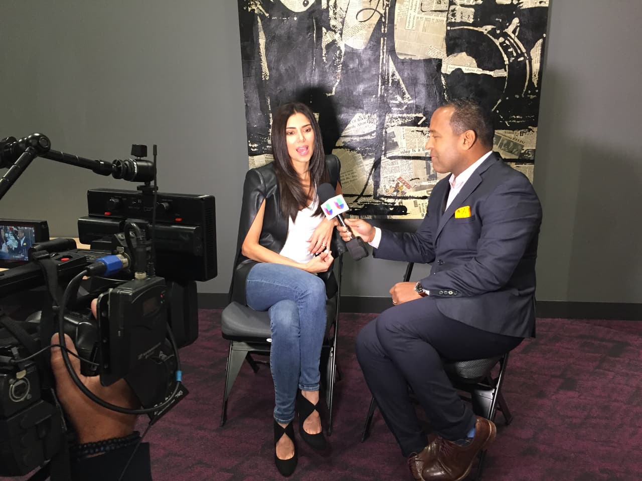 Detrás de cámaras de una de las entrevistas de Tony Dandrades.