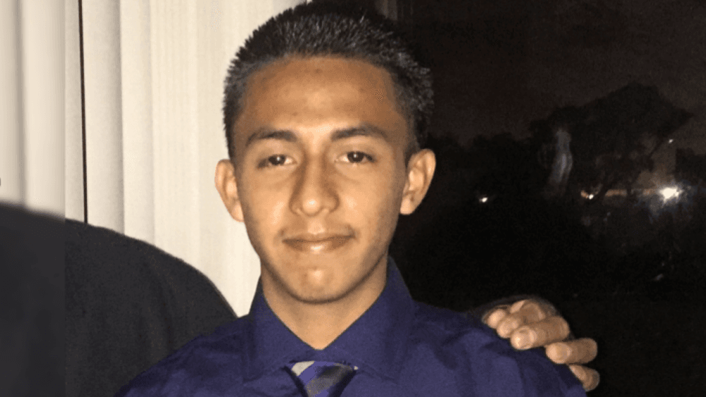 Un muerto y seis heridos al volcar un automóvil repleto de adolescentes en el sur de California