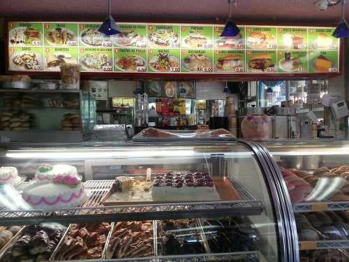 <b>Ines Bakery</b> es una rica panadería mexicana ubicada en la calle 948 4th Ave, Brooklyn, NY 11232. Está abierta las 24 horas del día.