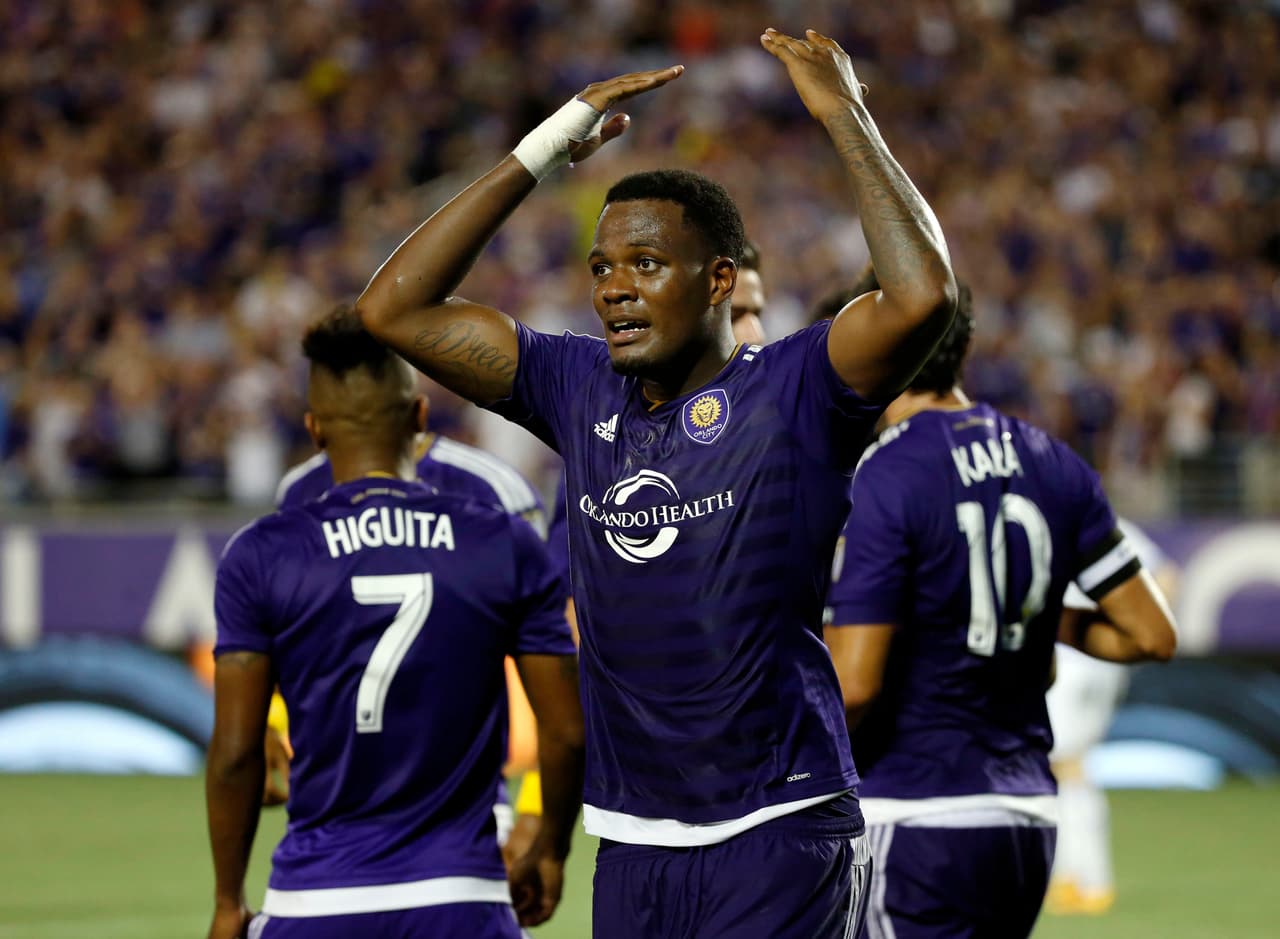 Doblete de Cyle Larin catapultó victoria 2-1 de Orlando City sobre Montreal 
