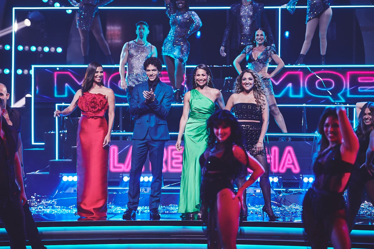 Los jueces también tuvieron una aparición en especial en este primer número cargado de entusiasmo y alegría.