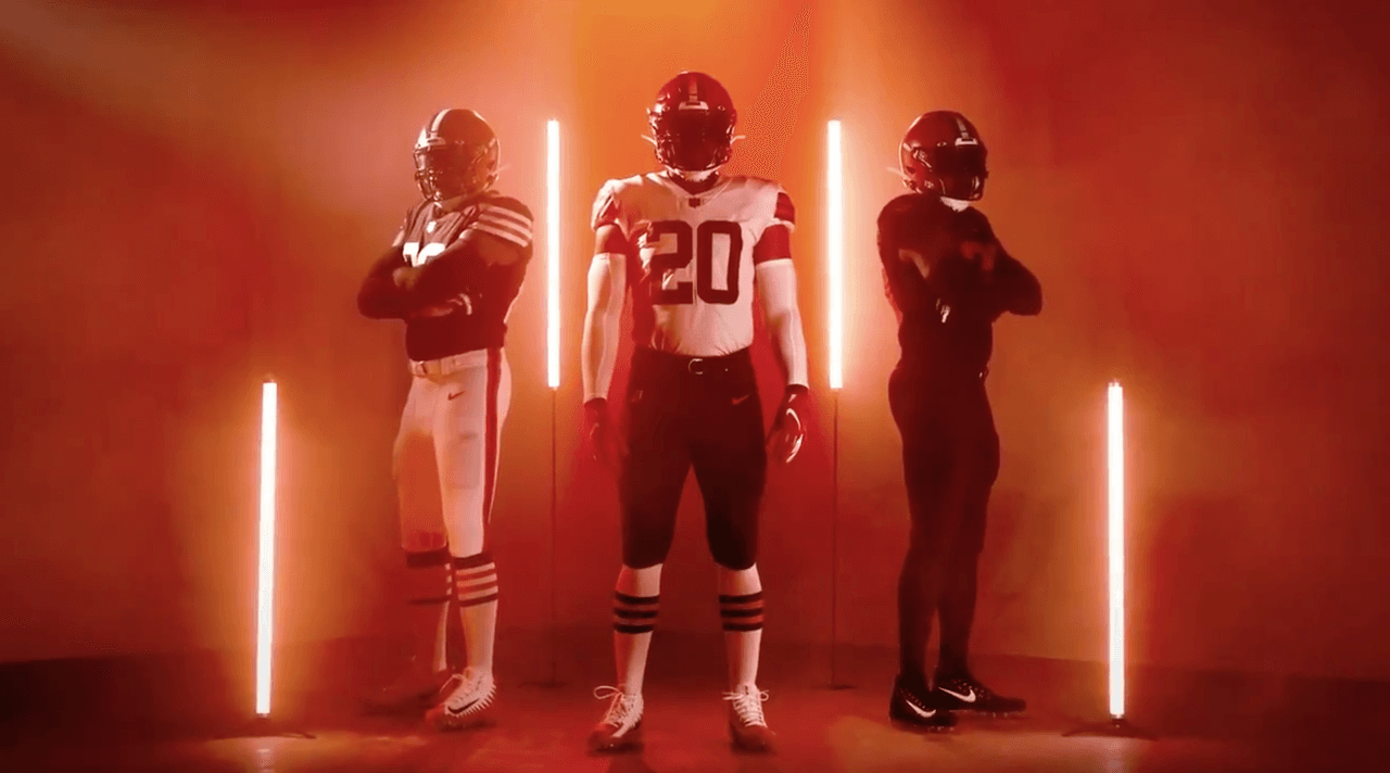 Así luce la nueva imagen de los Browns, con algunos ajustes en las combinaciones y cambio de tipografía de los números.