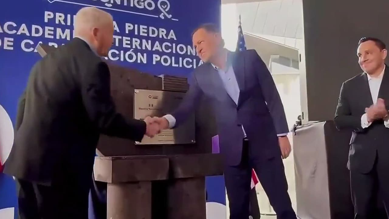 Claudia Sheinbaum exige explicaciones a Querétaro por invitación de embajador de EEUU a evento estatal
