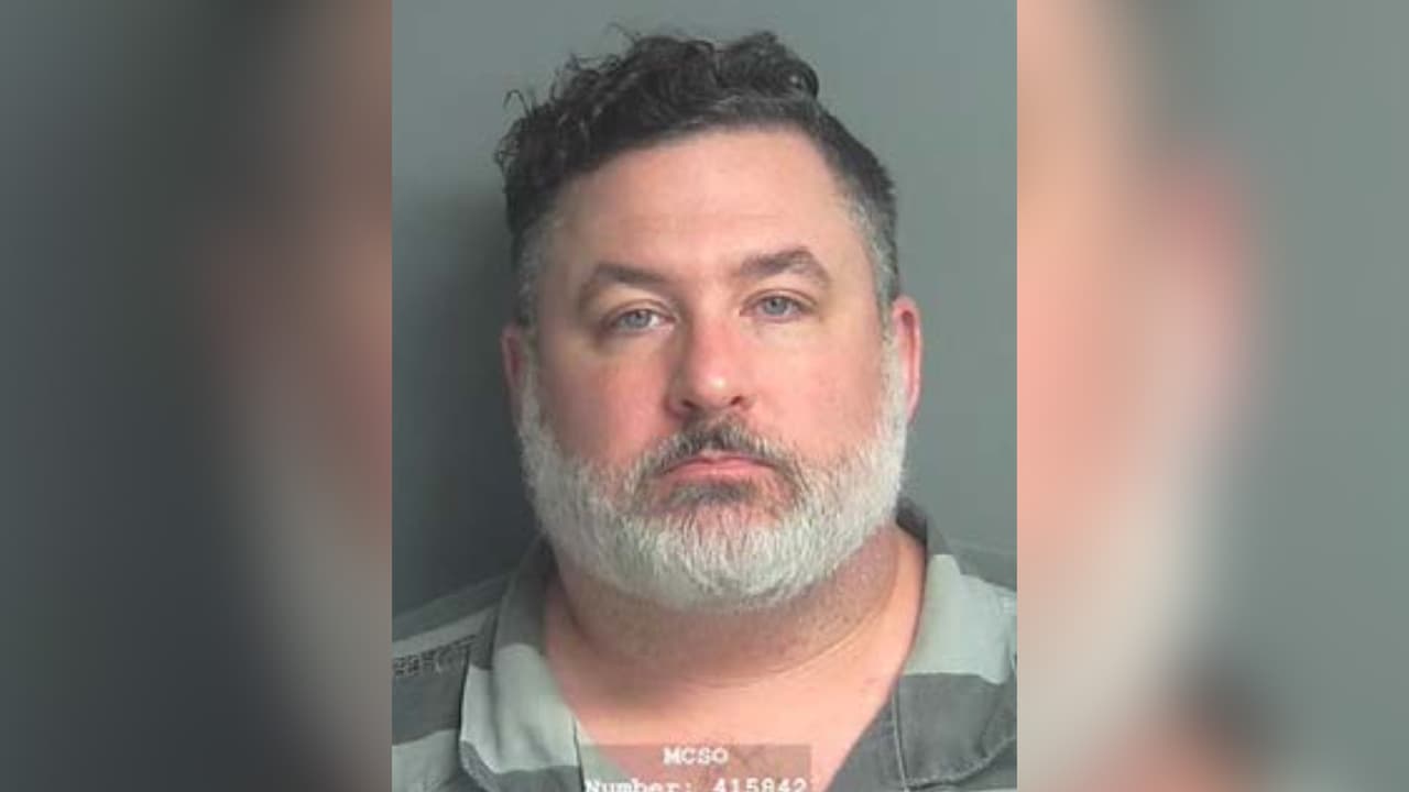 Raymon Lee Welborn III, acusado de de solicitar a un menor por internet.