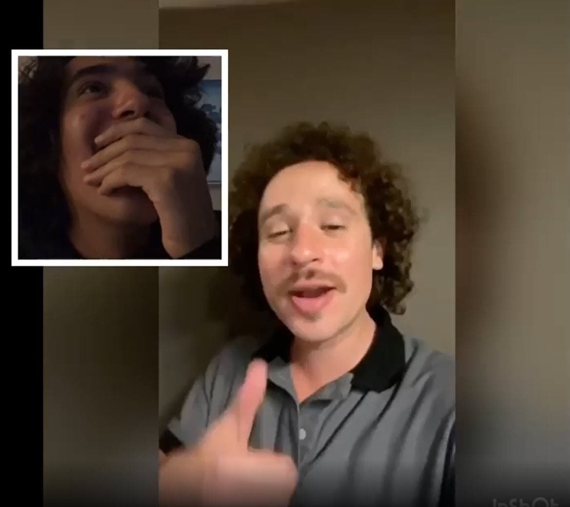 Además, Azul logró que el 'influencer'
<b>Luisito Comunica</b> lo felicitara y el rostro de Sebastián reflejó la emoción del momento: "Te mando un abrazo muy grande, feliz cumpleaños, pásatela 'perrísima'. Saludos".
<br>