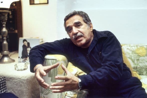 2002.- “VIVIR PARA CONTARLA” - García Márquez nos habla de su infancia y primera juventud en Colombia, ofreciéndonos una crónica de los años que modelaron su imaginación y que, andando el tiempo, cristalizarían en algunos de los relatos y novelas más importantes del siglo XX.