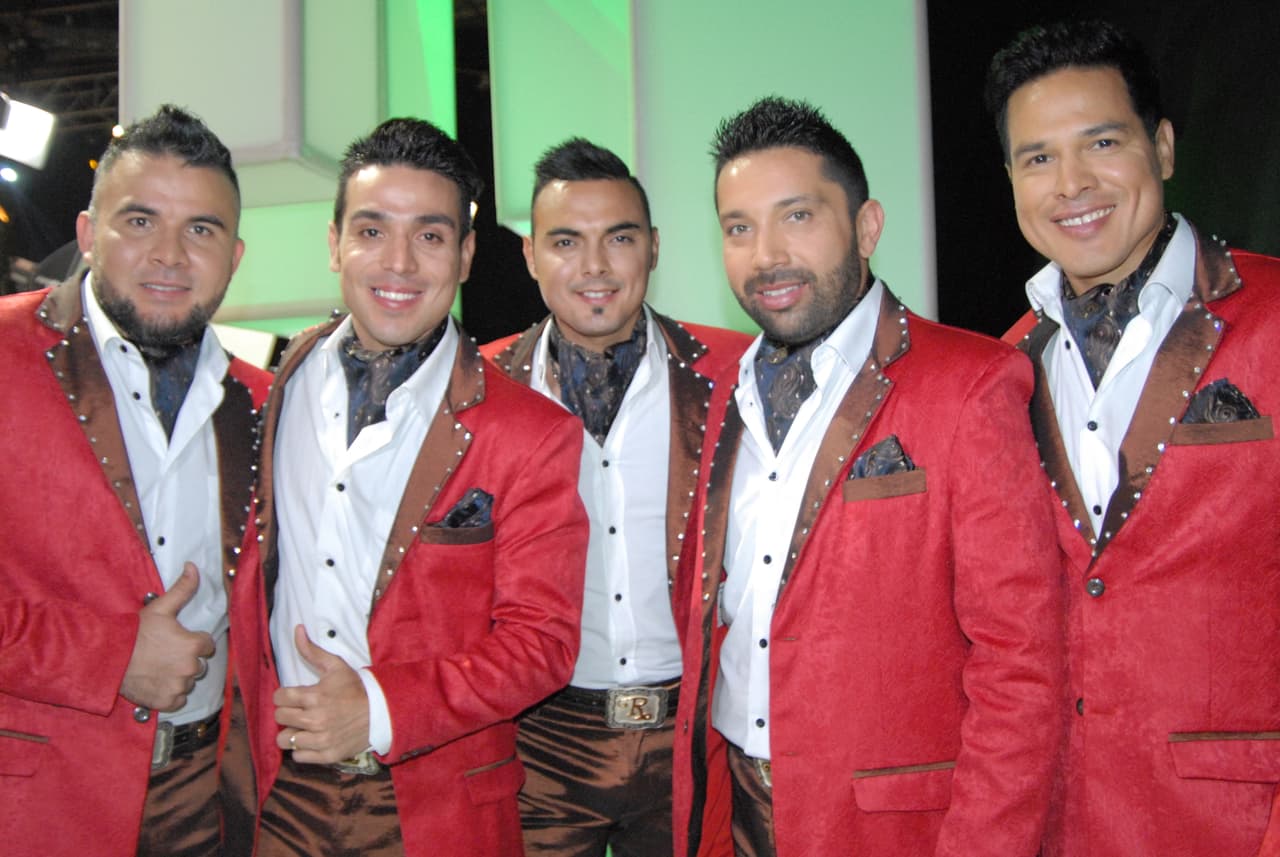 Banda El Recodo también se unió a la fiesta, la afamada agrupación hasta nos contó que es muy común que celebren el grito trabajando.