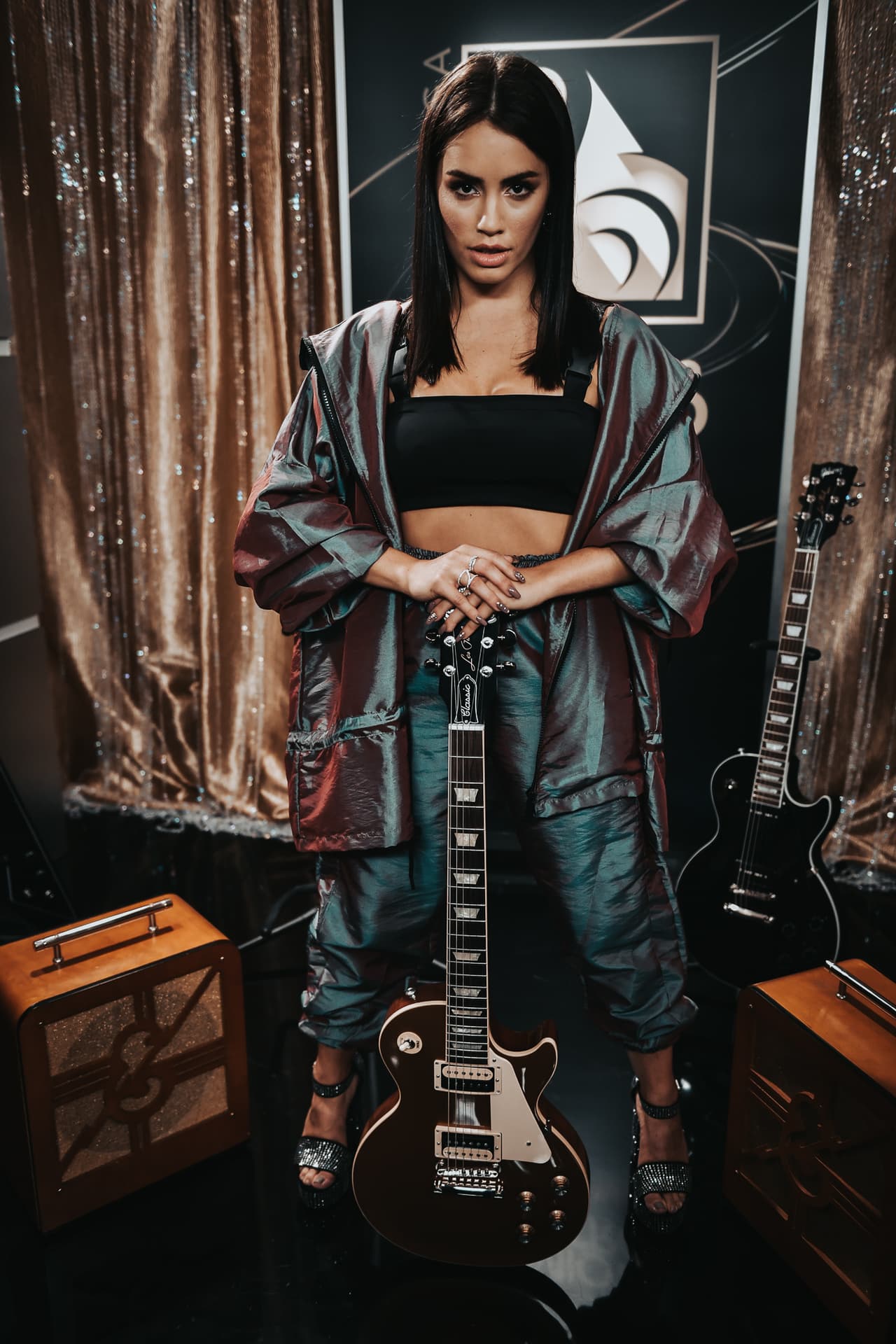 La cantante de 27 años fue invitada a Premio Lo Nuestro para formar parte del talento que ofrecería un número en el escenario.