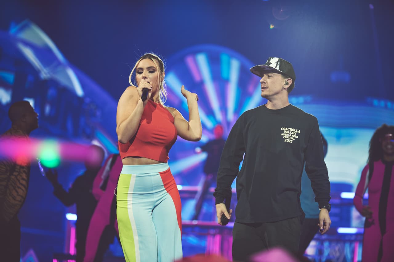 Los recién casados,
<b>Lele Pons y Guaynaa</b>, también acudieron al primer día de ensayos.