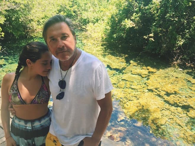 Ricardo Montaner también tiene una de las hijas más hermosas de la farándula, ella es Evaluna Montaner.