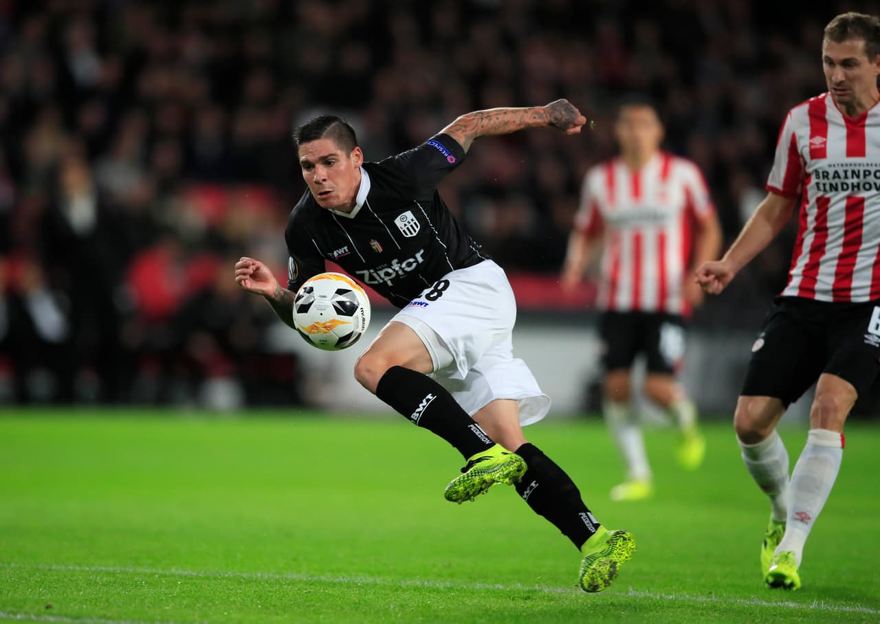PSV no logra doblegar a un débil LASK y se llevan un punto en el Philips Stadion.